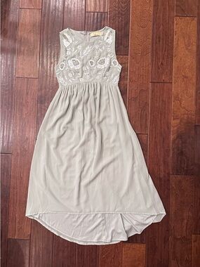 Maya Sequin Embellished Maternity Dress in Gray